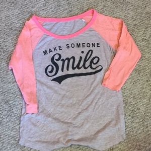 American Eagle graphic baseball tee